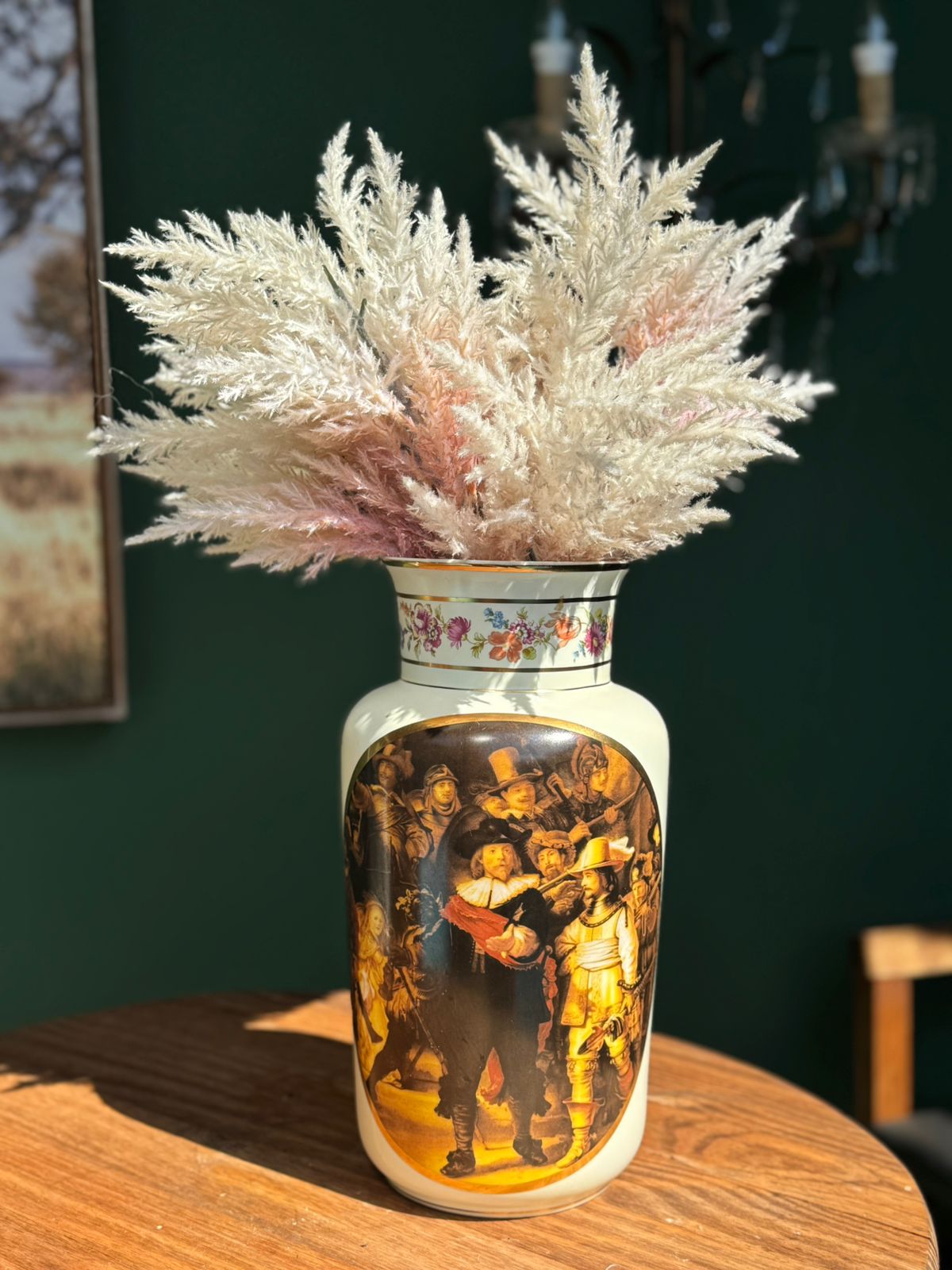Vaso de porcelana pintado a mão